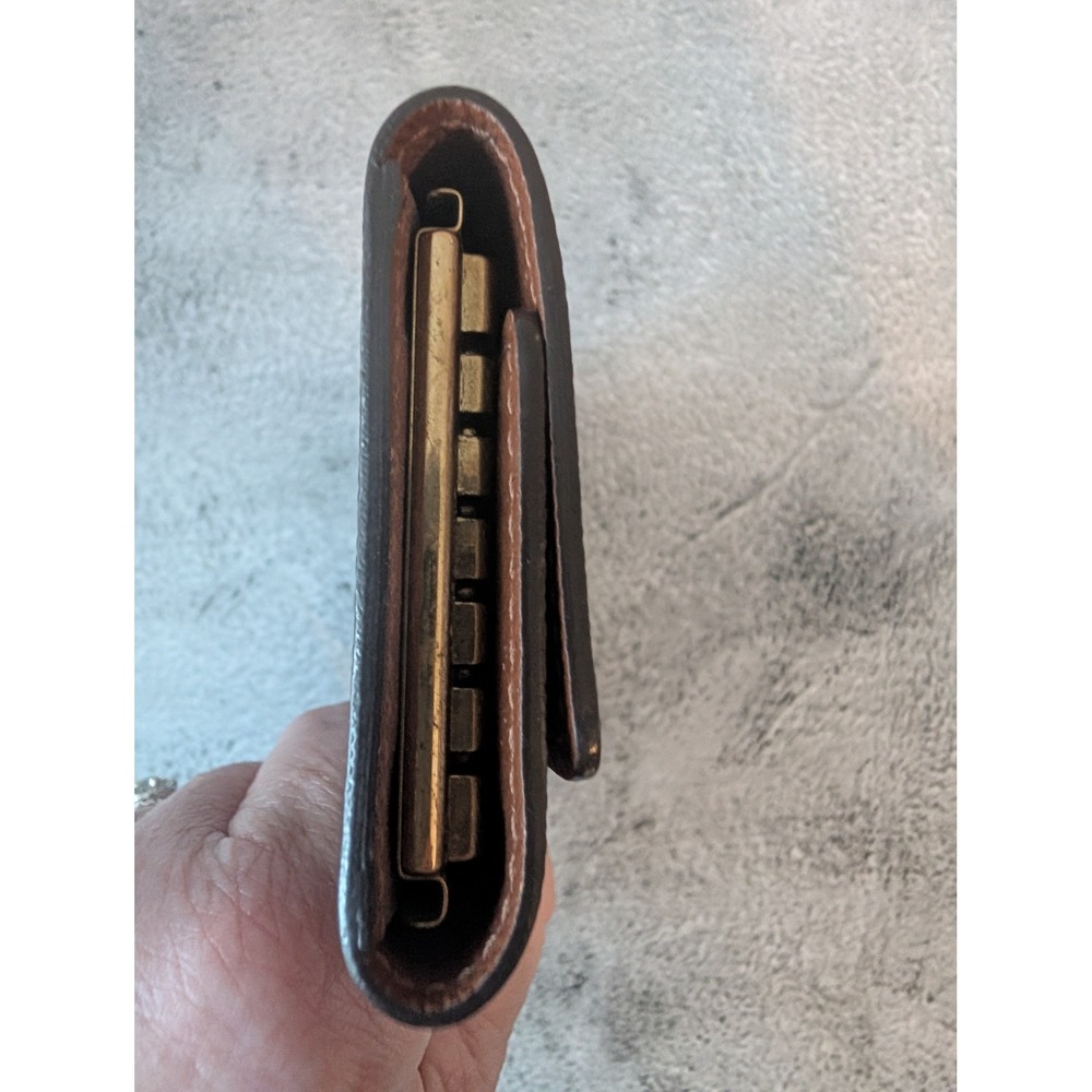 Authentic Louis Vuitton 6 key case holder comes with COA - Picture 4 of 11